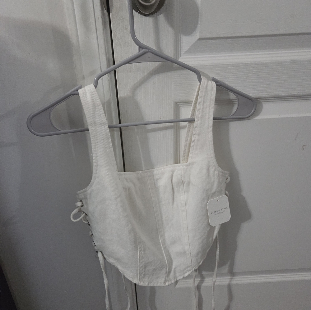 Altar"d State Crop Top S